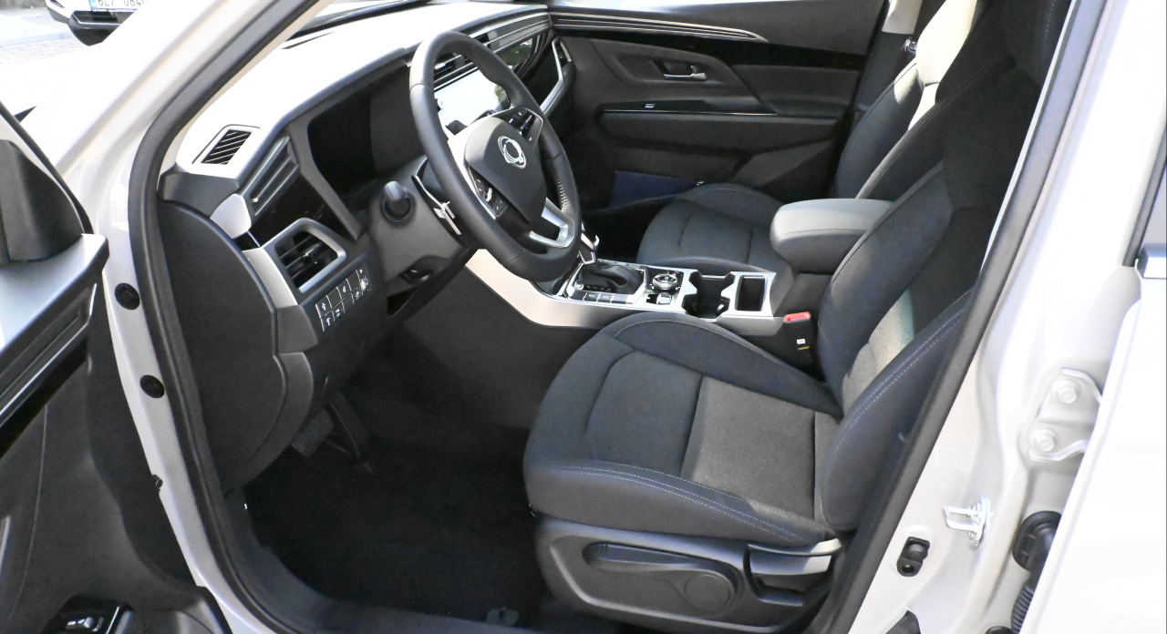 Korando Style+ AT EBL CET