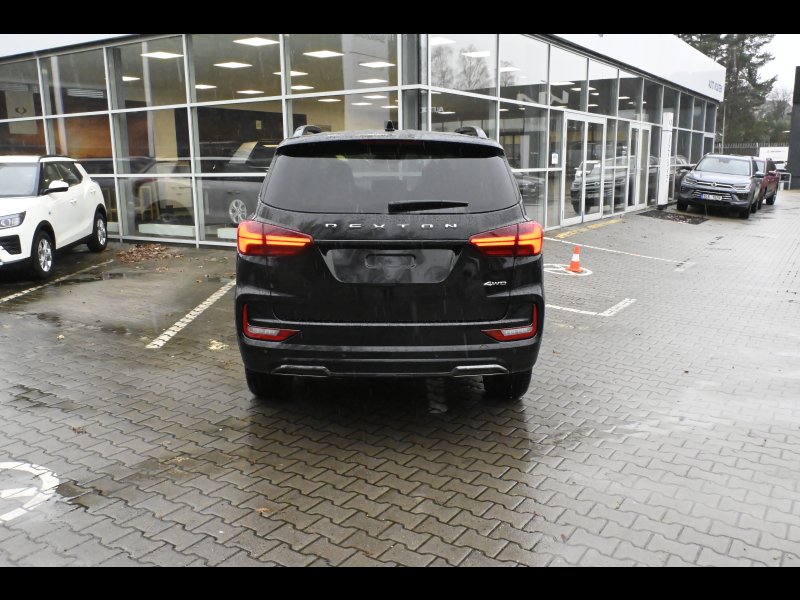 Rexton Premium+ AT 4x4  Lak 7-míst BLACK EDITION