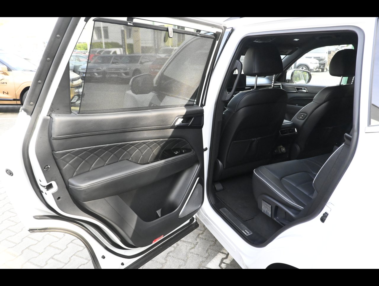 Rexton Premium+ AT 4x4  WAK nové